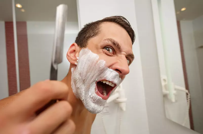 The Best Straight Razor : The Superior Way To Shave